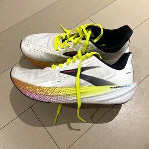 Brooks Hyperion Max